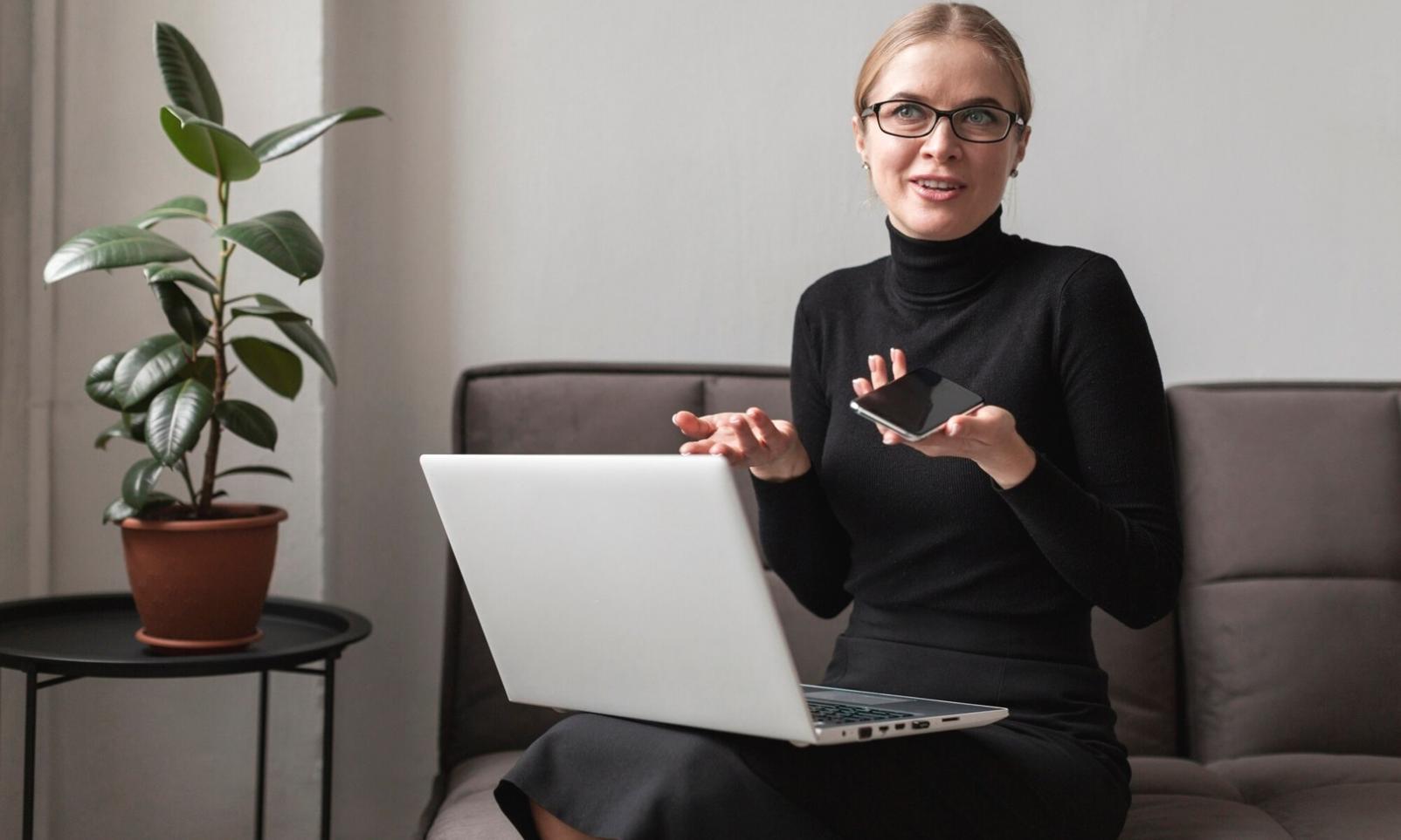 Teammeeting zur Kursentwicklung